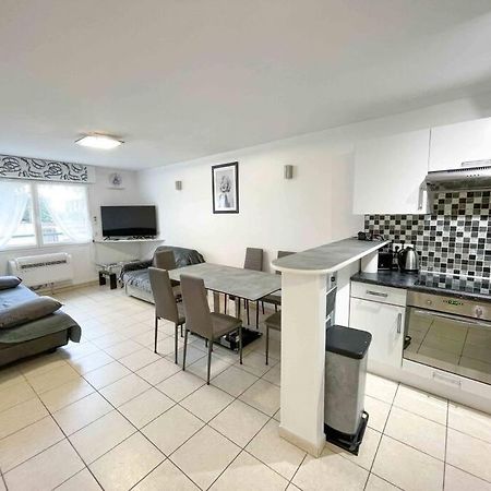 Modern One Bedroom Apartment In Cannes Buitenkant foto